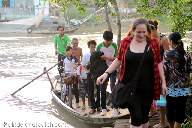 Mekong Homestay - Crossing the River Mekong Homestay - Crossing the River